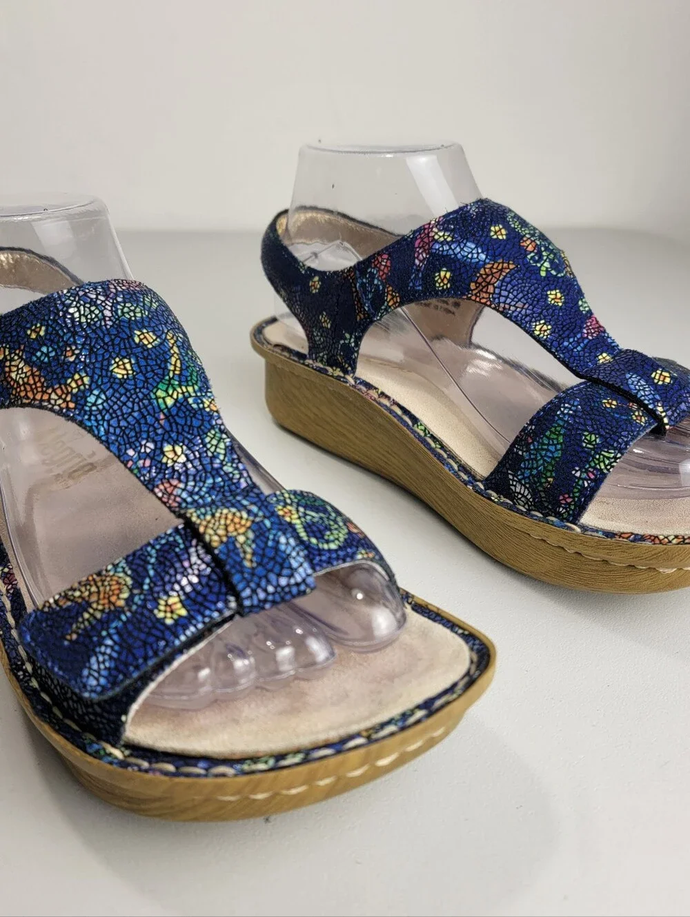 Alegria Women’s Kendra Leather Sandals Birdland Mosaic Adjustable EU37/US 7-7.5